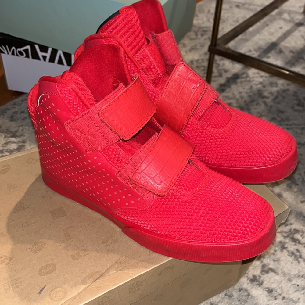 Nike FLYSTEPPER 2K3 Red October 677473-601 Size US